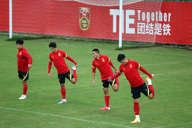 中国足协公布了中超联赛“加码限薪”方案的具体内容
